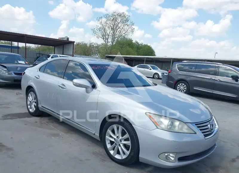 2010 Lexus ES350 photo