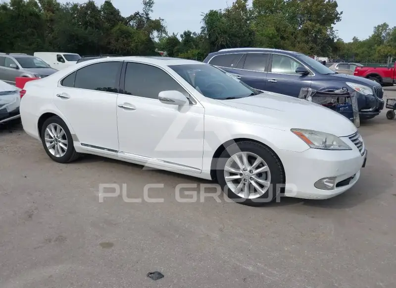 2010 Lexus ES350 photo