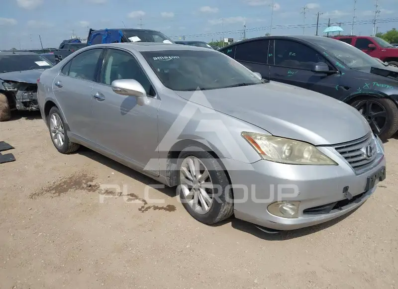 2010 Lexus ES350 photo