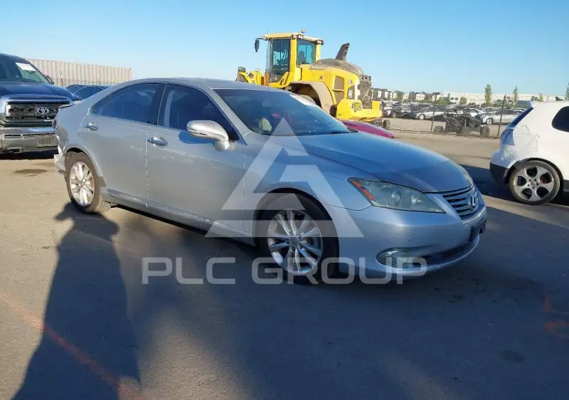 2010 Lexus ES350 фото