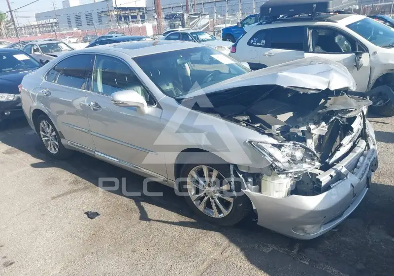 2010 Lexus ES350 фото