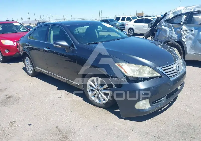2010 Lexus ES350 photo