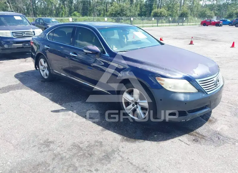 2010 Lexus LS460 photo