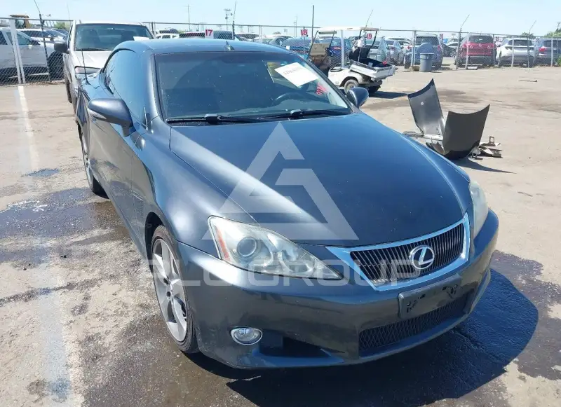 2010 Lexus IS350 фото
