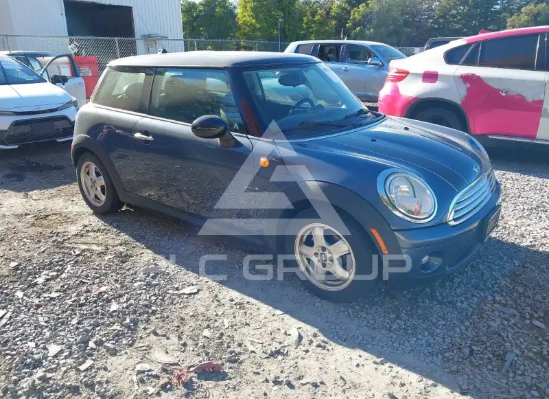 2010 Mini COOPER фото