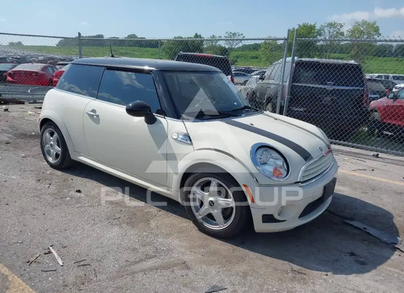 2010 Mini COOPER photo