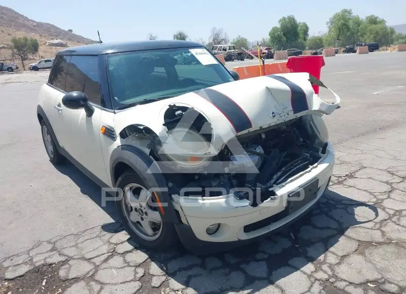 2010 Mini COOPER фото