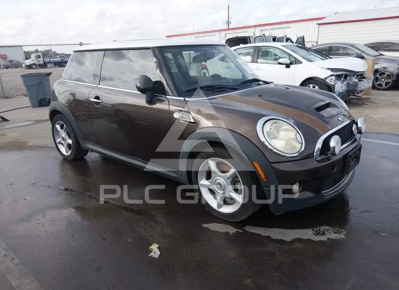 2010 Mini COOPER фото