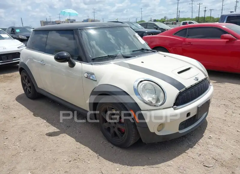 2010 Mini COOPER photo