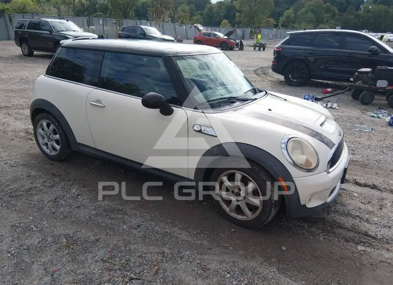2010 Mini COOPER фото