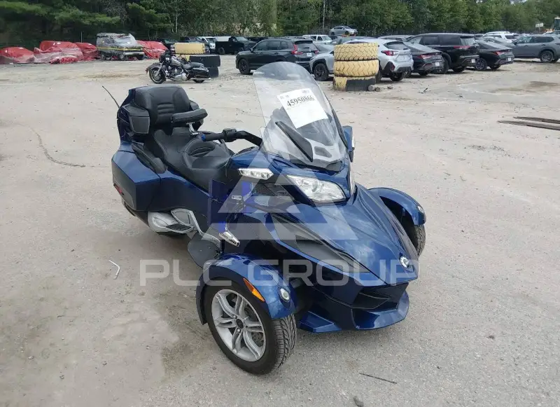 2010 Can-AM SPYDER фото