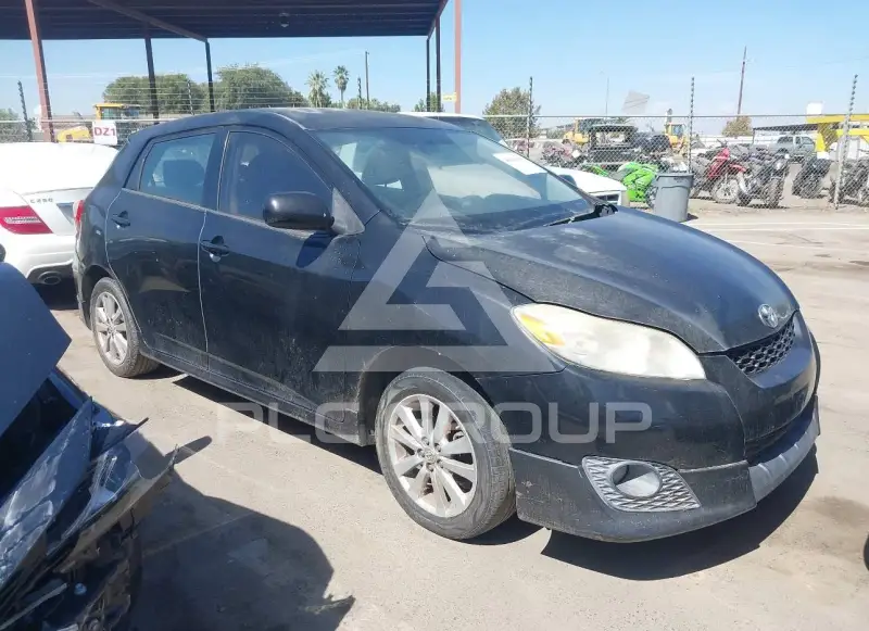 2010 Toyota MATRIX photo