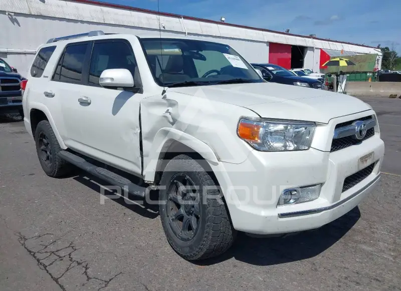 2010 Toyota 4 RUNNER photo