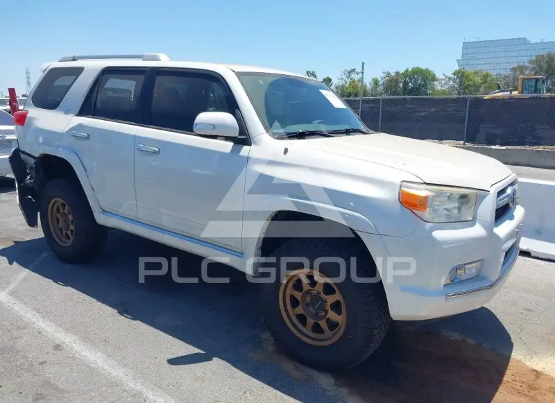 2010 Toyota 4 RUNNER фото