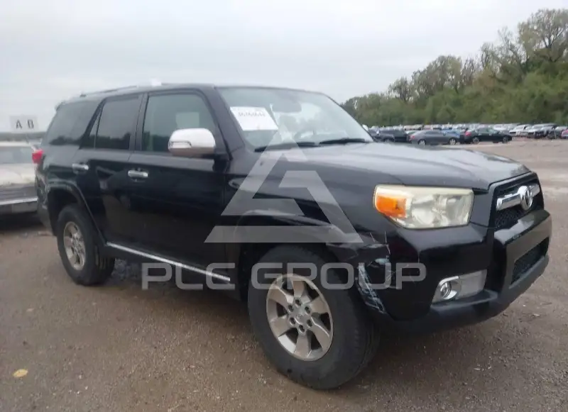 2010 Toyota 4 RUNNER фото