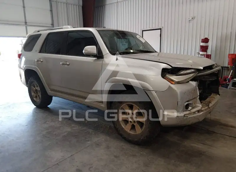 2010 Toyota 4 RUNNER фото