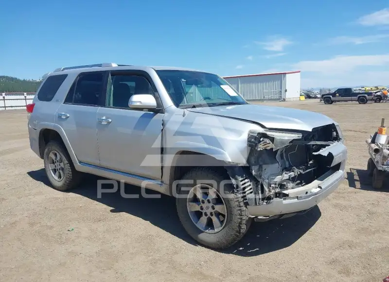 2010 Toyota 4 RUNNER фото