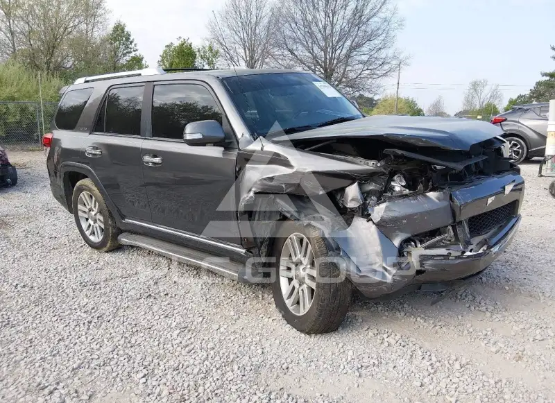 2010 Toyota 4 RUNNER photo