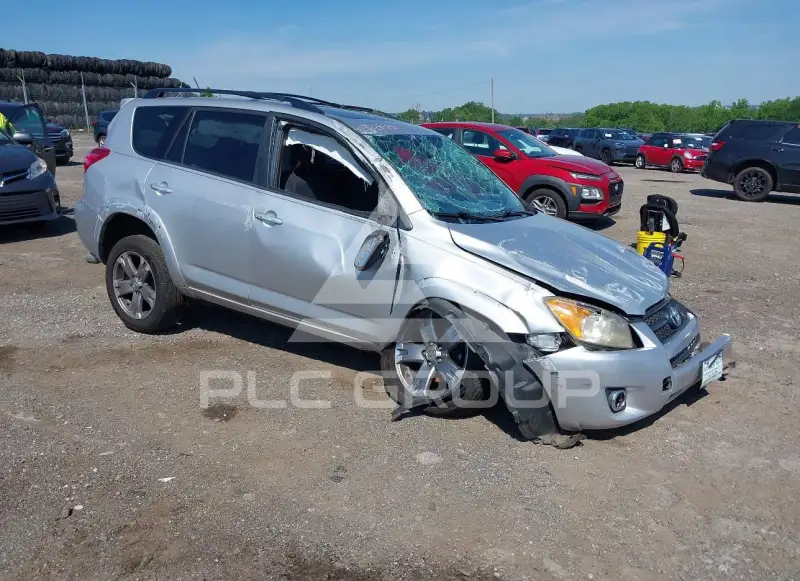 2010 Toyota RAV4 фото