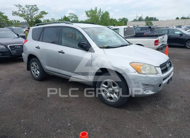 2010 Toyota RAV4 фото