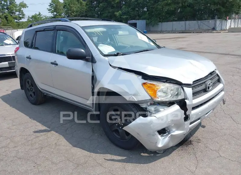 2010 Toyota RAV4 photo