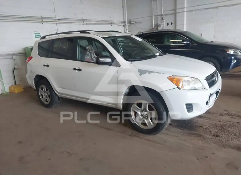 2010 Toyota RAV4 photo