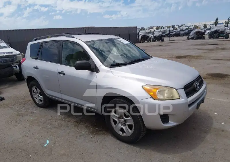 2010 Toyota RAV4 photo