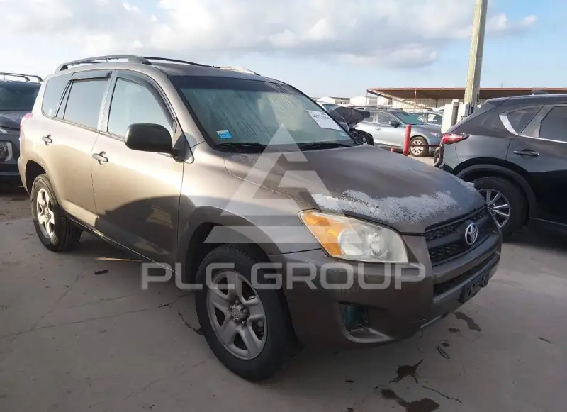 2010 Toyota RAV4 photo