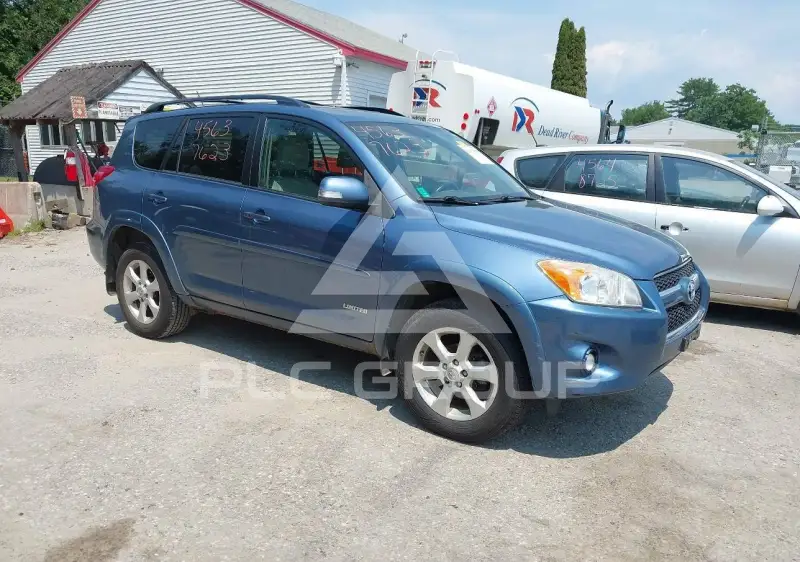 2010 Toyota RAV4 photo