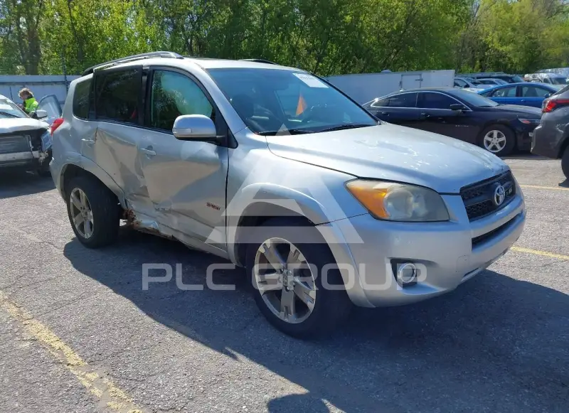 2010 Toyota RAV4 photo