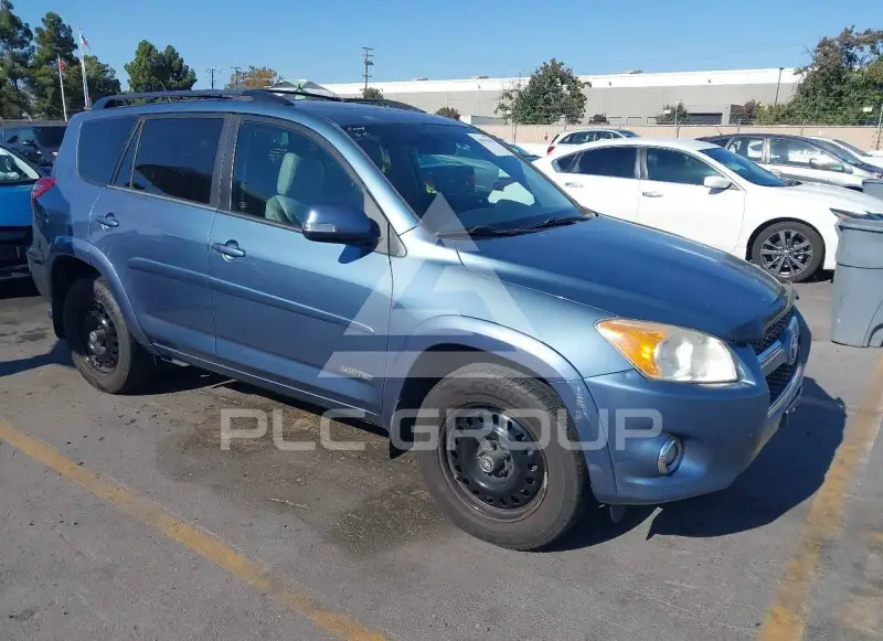 2010 Toyota RAV4 photo