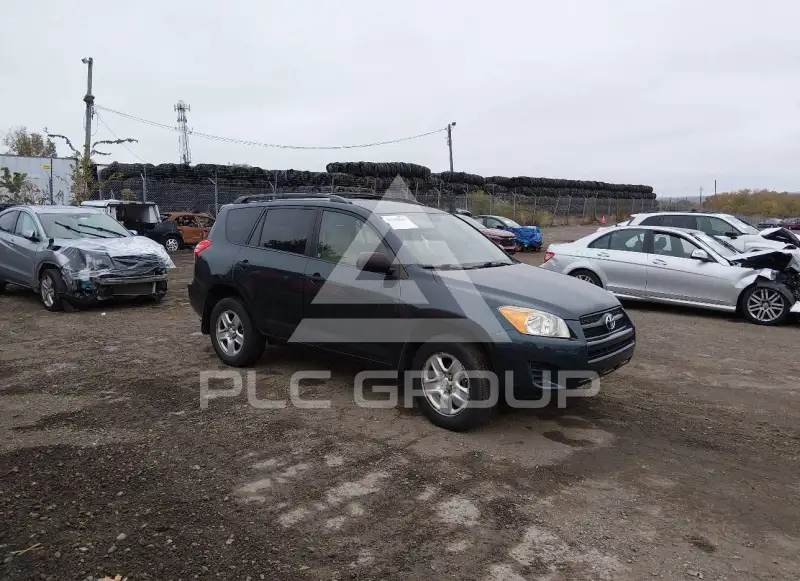 2010 Toyota RAV4 photo