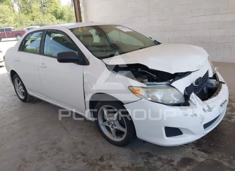 2010 Toyota COROLLA фото