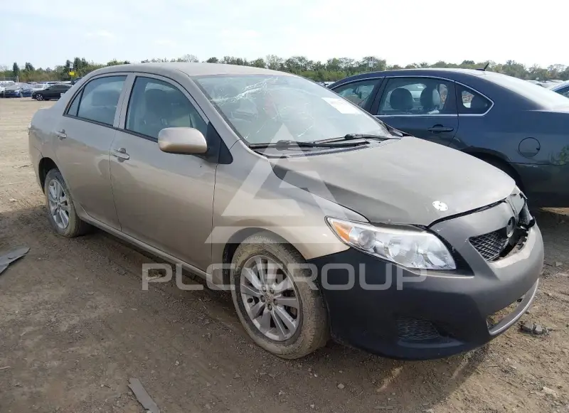 2010 Toyota COROLLA фото
