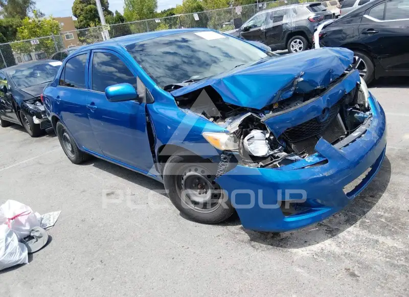 2010 Toyota COROLLA фото