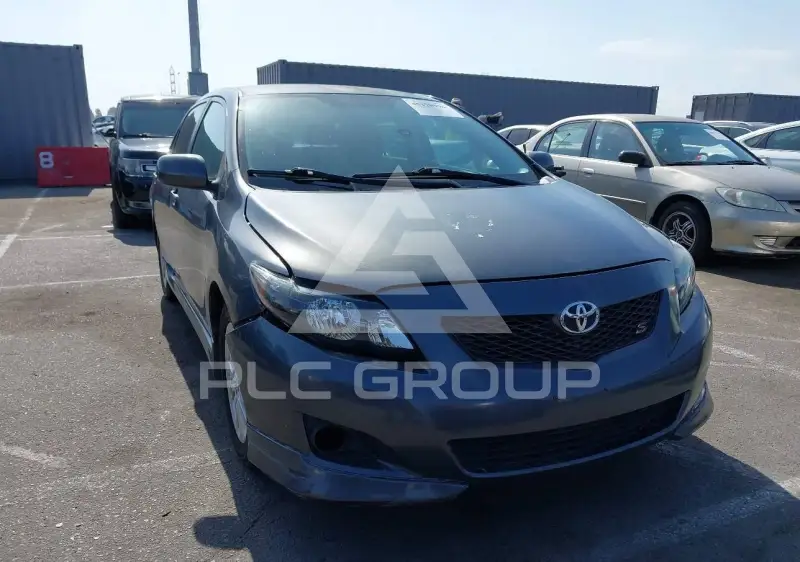 2010 Toyota COROLLA фото