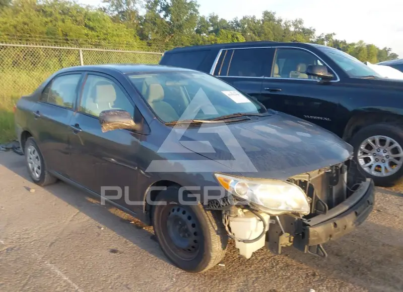 2010 Toyota COROLLA фото