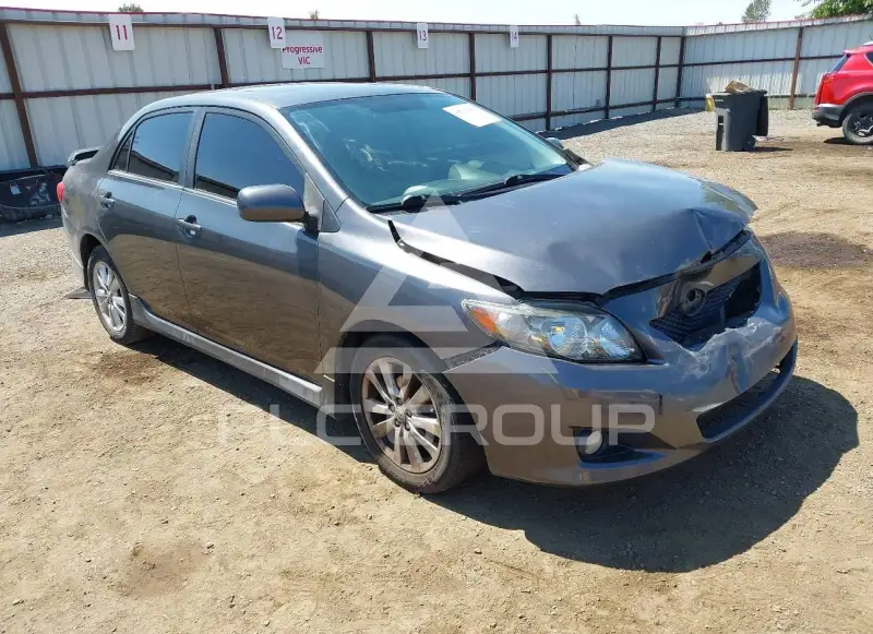 2010 Toyota COROLLA фото