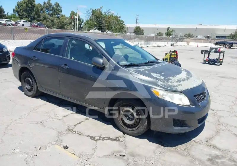 2010 Toyota COROLLA фото