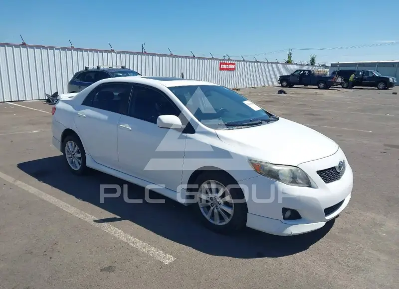 2010 Toyota COROLLA фото