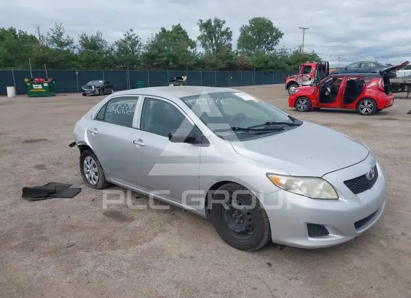 2010 Toyota COROLLA фото