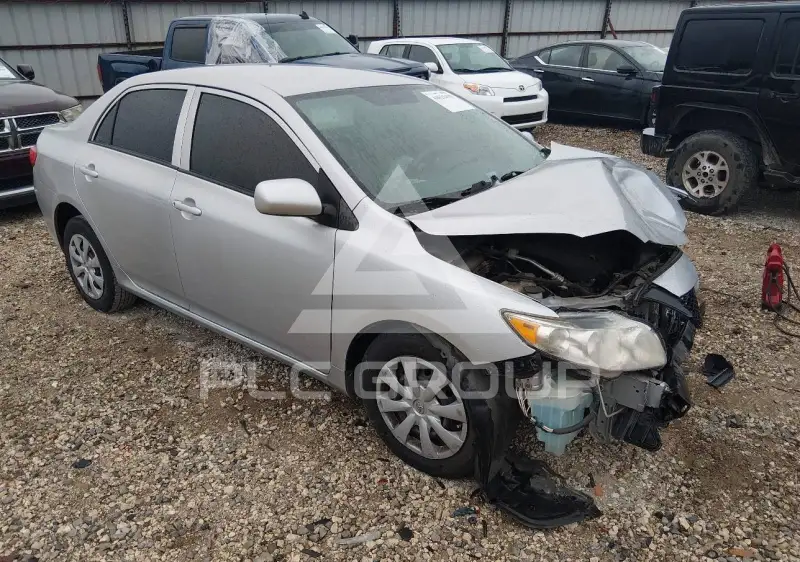 2010 Toyota COROLLA фото