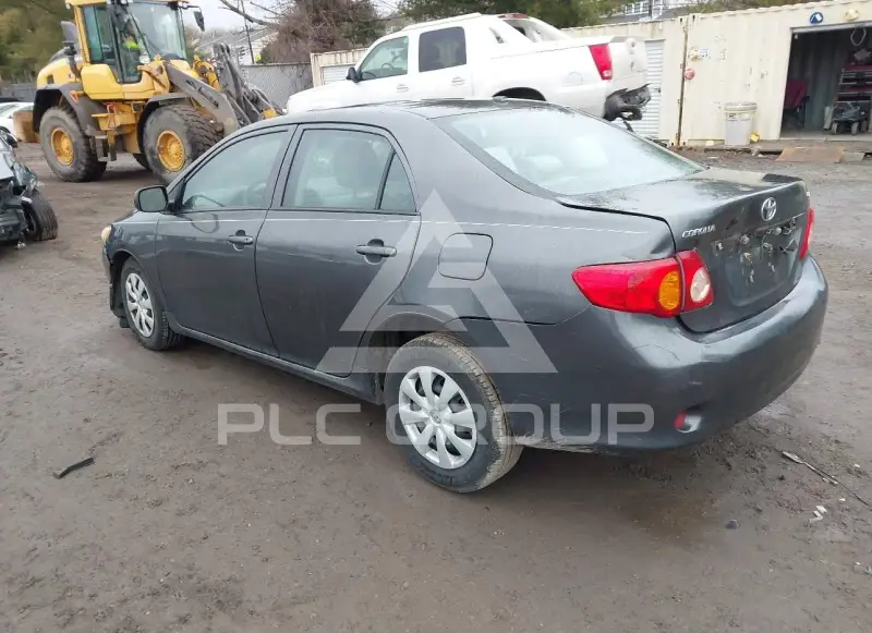 2010 Toyota COROLLA фото