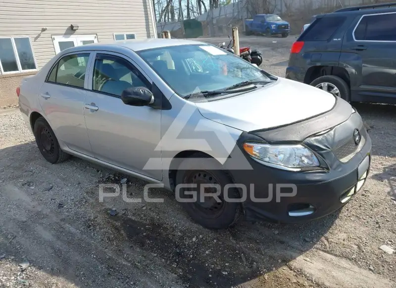 2010 Toyota COROLLA фото