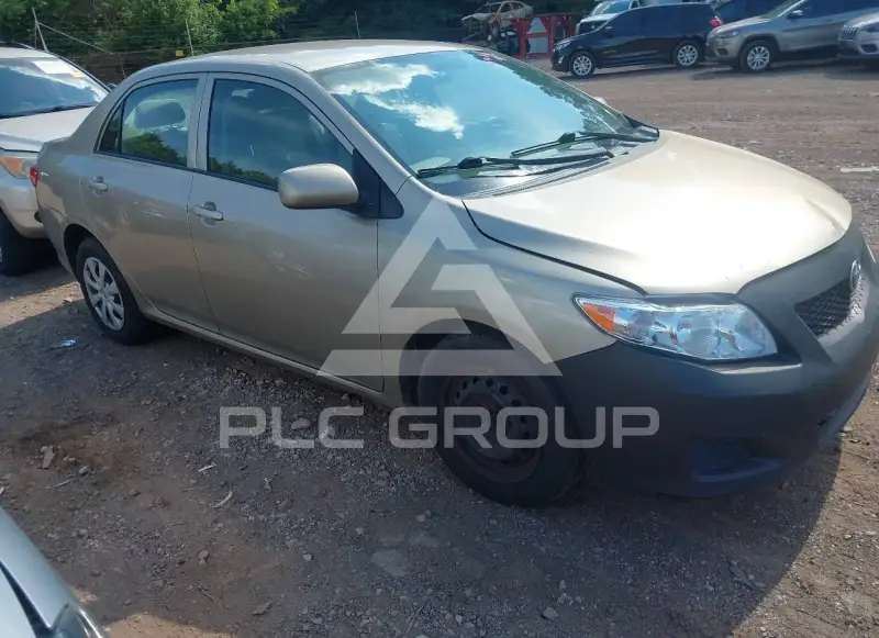 2010 Toyota COROLLA фото