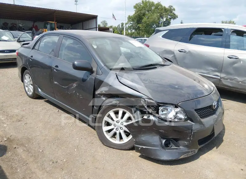 2010 Toyota COROLLA фото