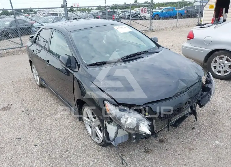 2010 Toyota COROLLA photo