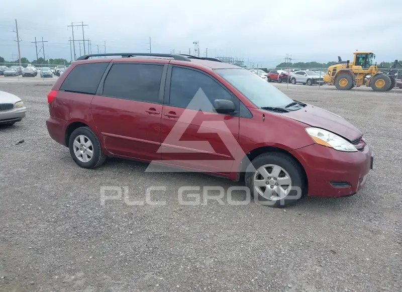 2010 Toyota SIENNA фото