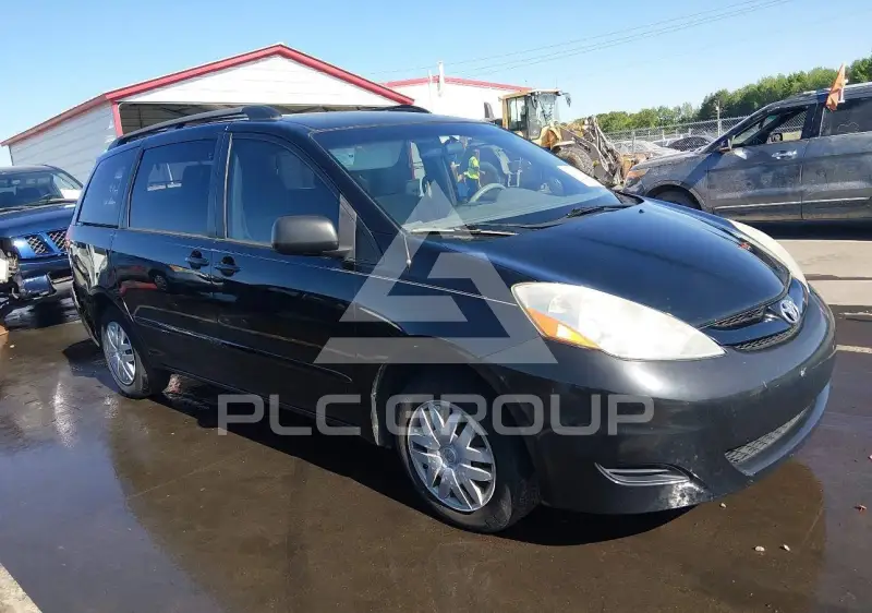 2010 Toyota SIENNA фото