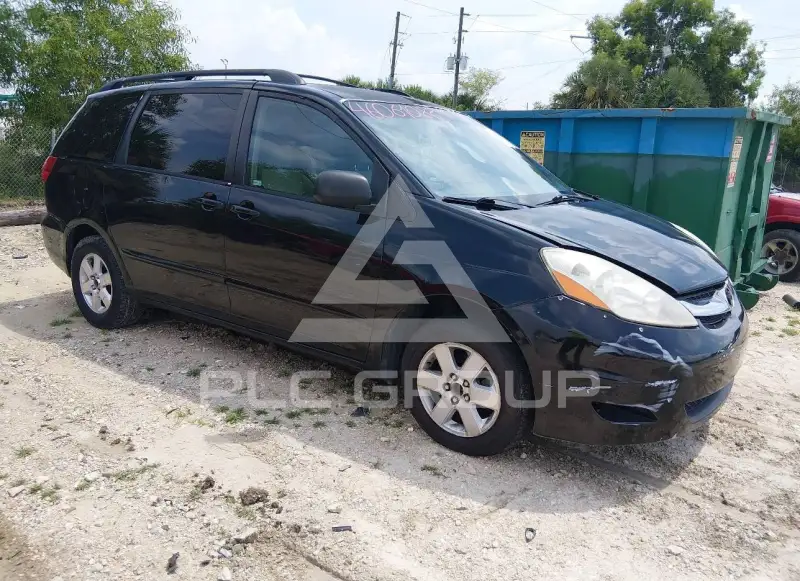 2010 Toyota SIENNA фото
